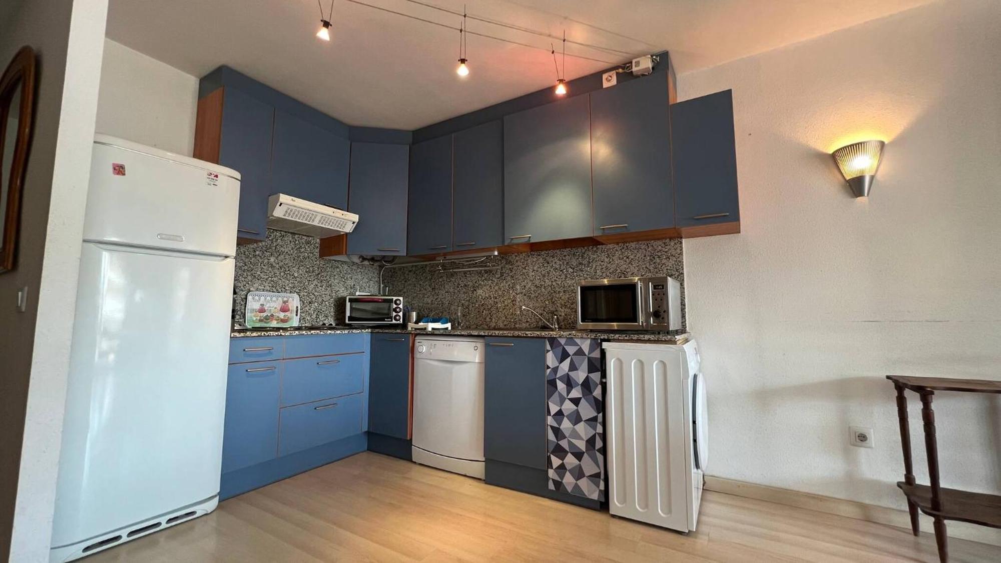 Bonito Piso En Roses Con Piscina Y Parking Av-66 Exterior foto