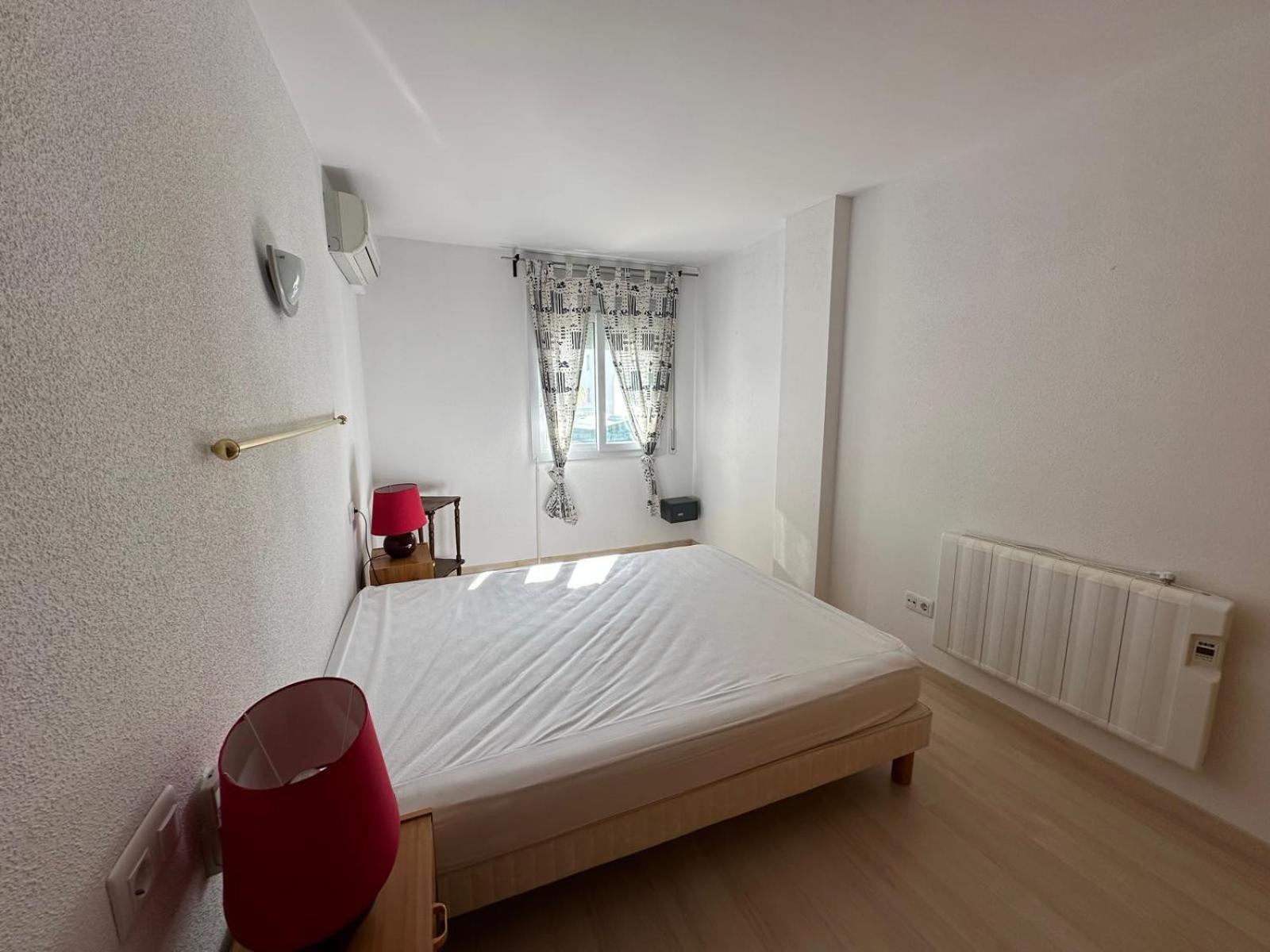 Bonito Piso En Roses Con Piscina Y Parking Av-66 Exterior foto