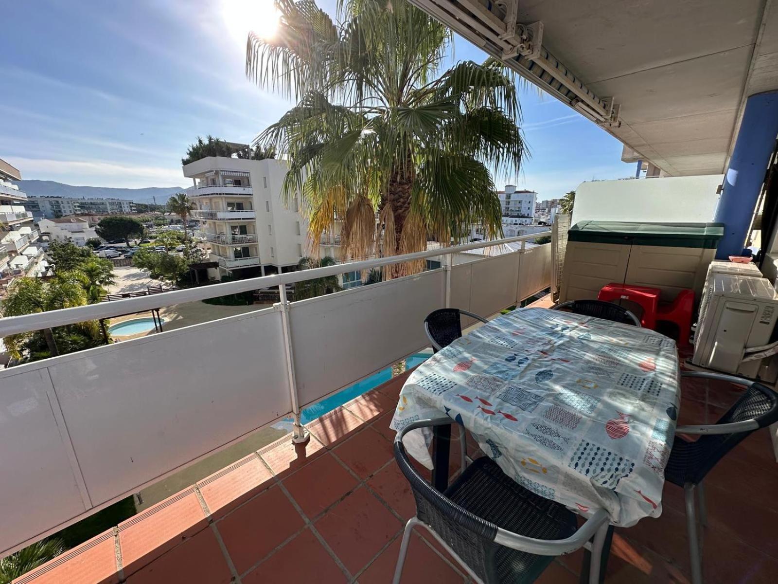 Bonito Piso En Roses Con Piscina Y Parking Av-66 Exterior foto